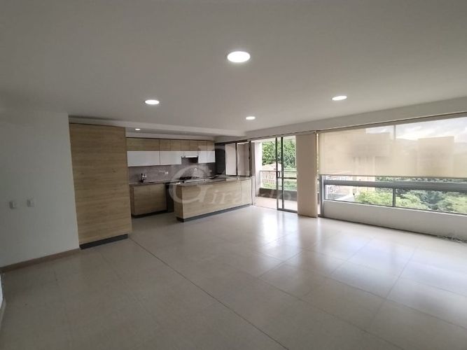 Apartamento de 3 alcobas en arriendo en Colombia, Medellín, 100 m² · foto 10 de 20