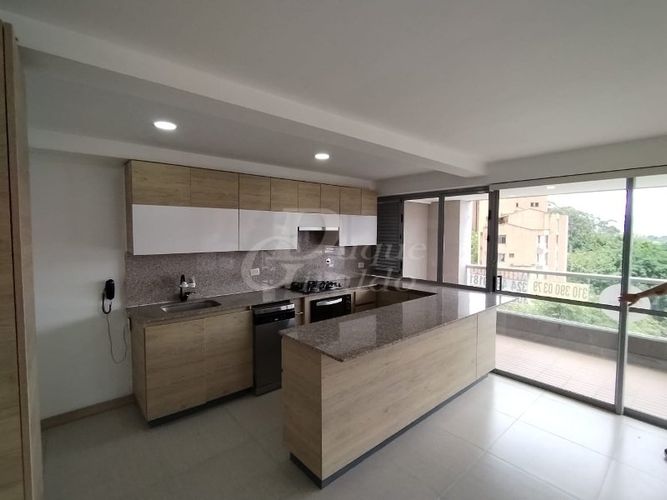 Apartamento de 3 alcobas en arriendo en Colombia, Medellín, 100 m² · foto 11 de 20