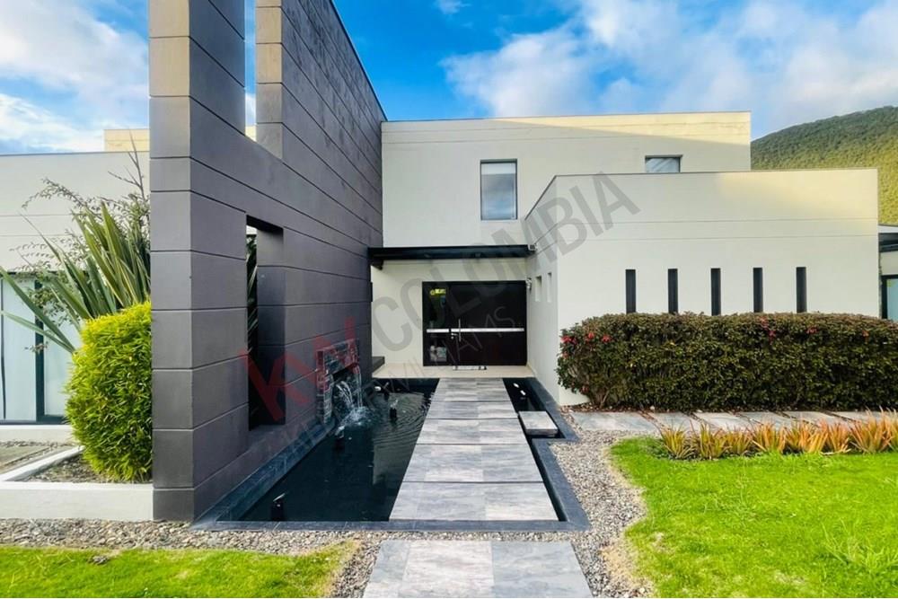 Casa en venta en Conjunto Casa De Campo, La Calera · foto 2 de 24