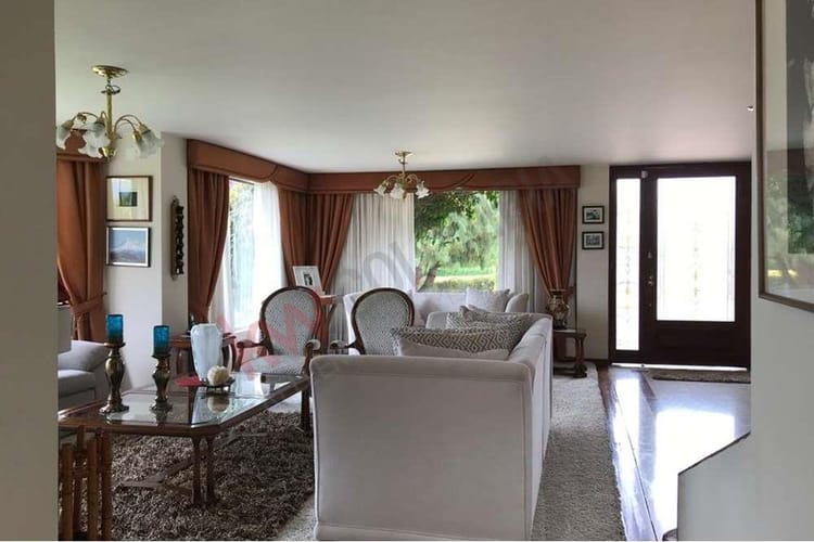 Casa de 5 alcobas en venta en La Balsa, Chía, 460 m² · foto 2 de 24