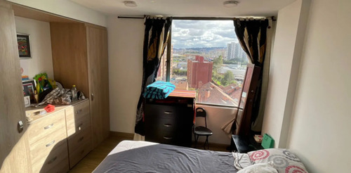 Apartamento en venta en Lagos De Torca, Bogotá · foto 4 de 12