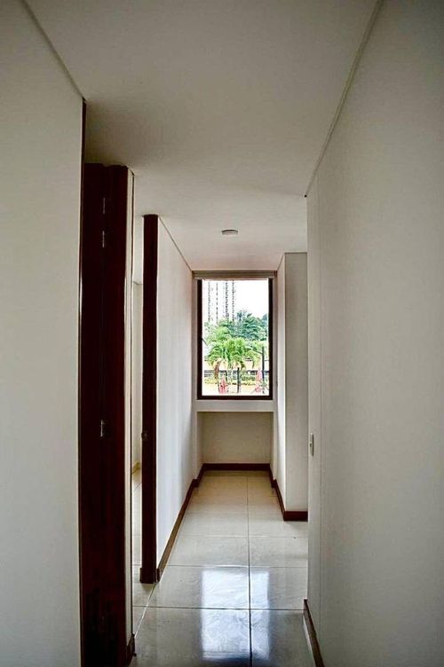 Apartamento de 3 alcobas en venta en Hacienda Santa Cruz, Ibagué, 108 m² · foto 5 de 21