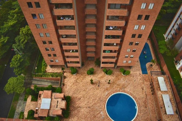 Apartamento de 3 alcobas en venta en Hacienda Santa Cruz, Ibagué, 108 m² · foto 12 de 21