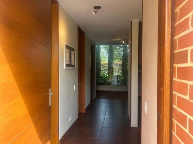 Casa en venta en Camino De Arrayanes, Bogotá · foto 3 de 12