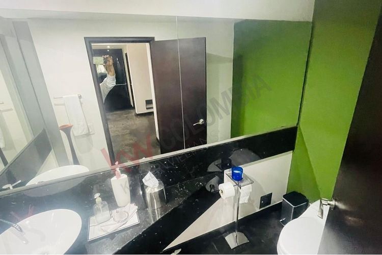 Casa de 5 alcobas en venta en La Calleja, Bogotá, 845 m² · foto 4 de 18