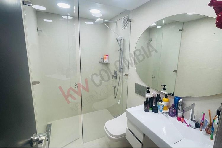 Casa de 5 alcobas en venta en La Calleja, Bogotá, 845 m² · foto 5 de 18