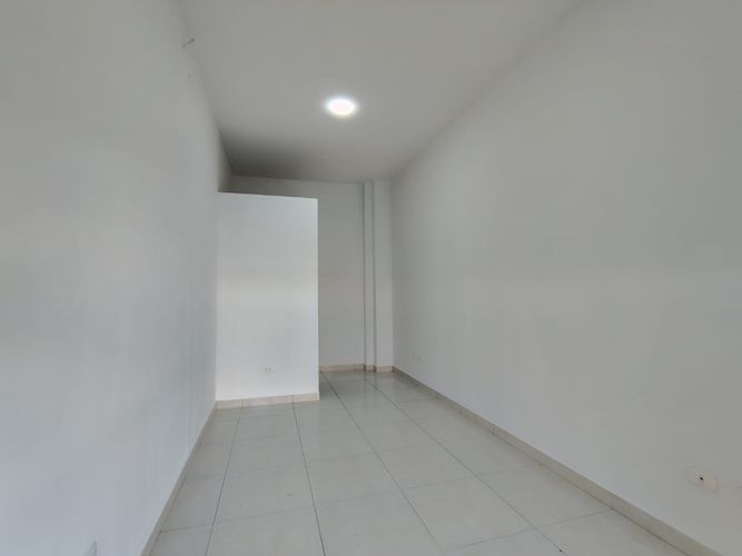 Local en arriendo en La Cabrera, Cúcuta, 15 m² · foto 3 de 5
