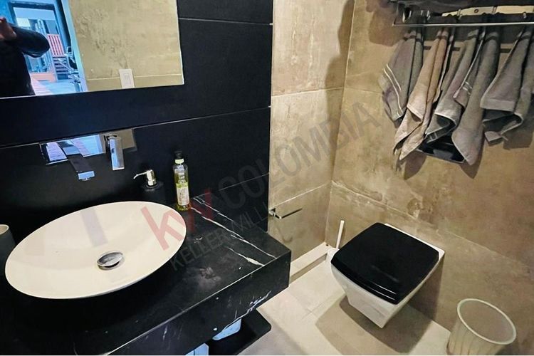 Casa de 4 alcobas en venta en Santa Ana Oriental, Bogotá, 1410 m² · foto 13 de 24