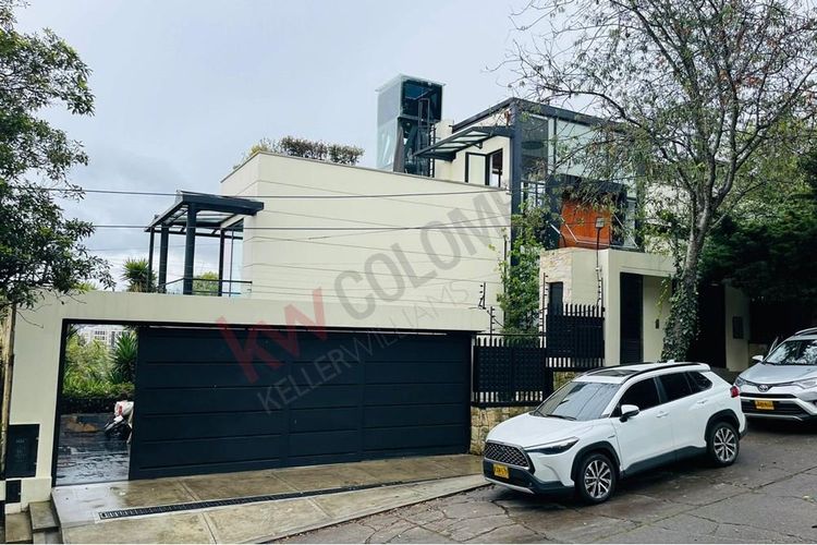 Casa de 4 alcobas en venta en Santa Ana Oriental, Bogotá, 1410 m² · foto 16 de 24