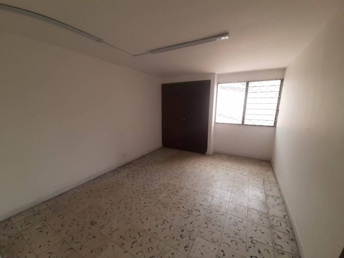 Casa en arriendo en Conquistadores, Medellín · foto 6 de 24