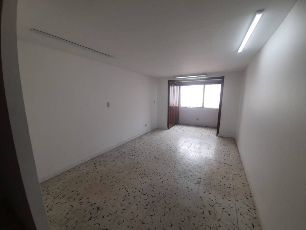 Casa en arriendo en Conquistadores, Medellín · foto 7 de 24