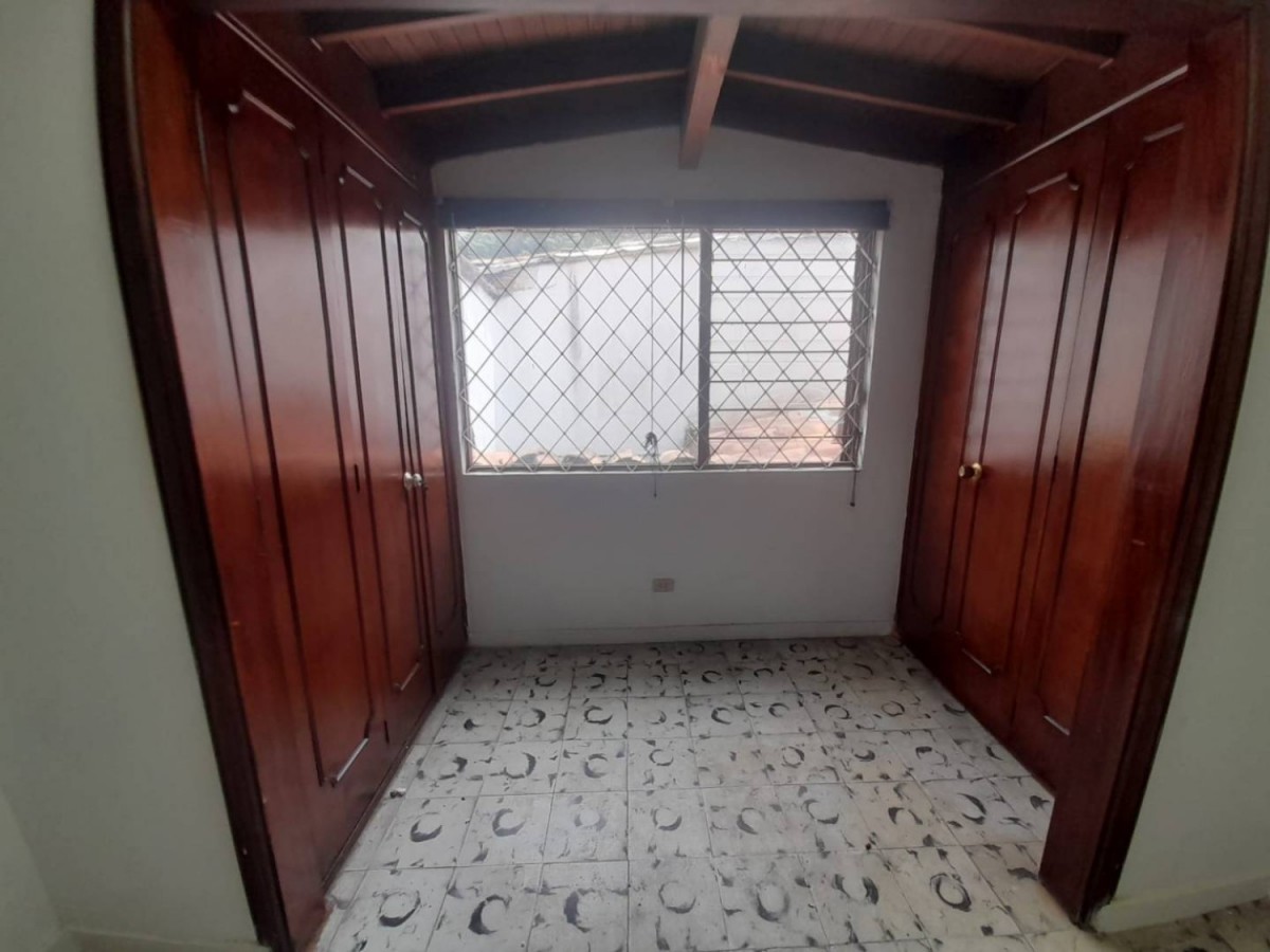 Casa en arriendo en Conquistadores, Medellín · foto 8 de 24