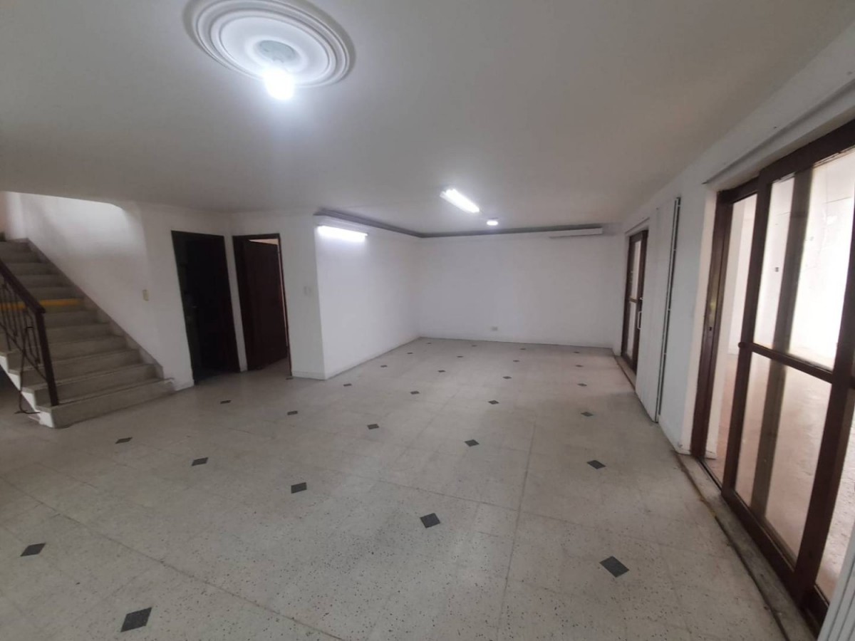 Casa en arriendo en Conquistadores, Medellín · foto 9 de 24