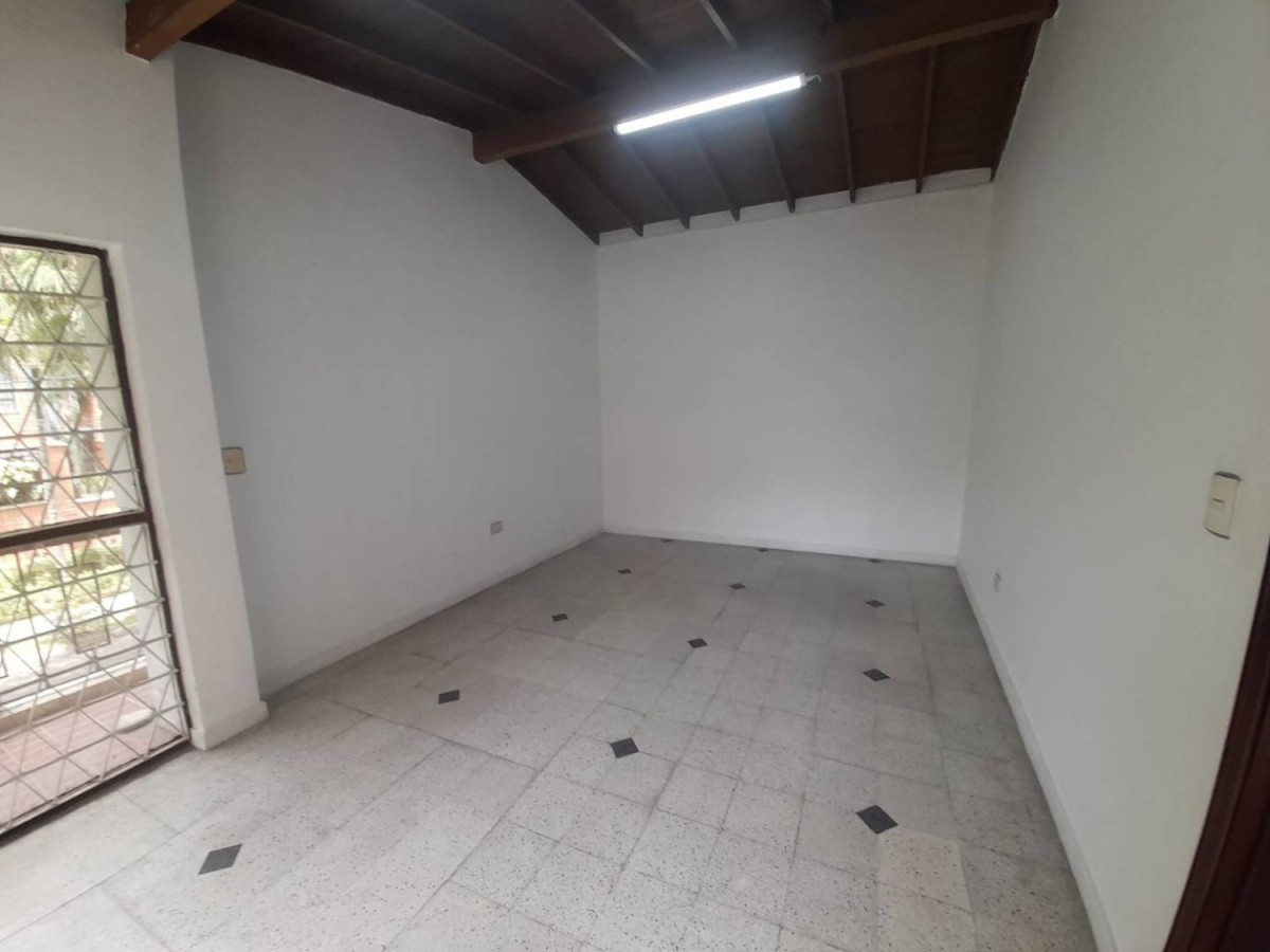Casa en arriendo en Conquistadores, Medellín · foto 13 de 24