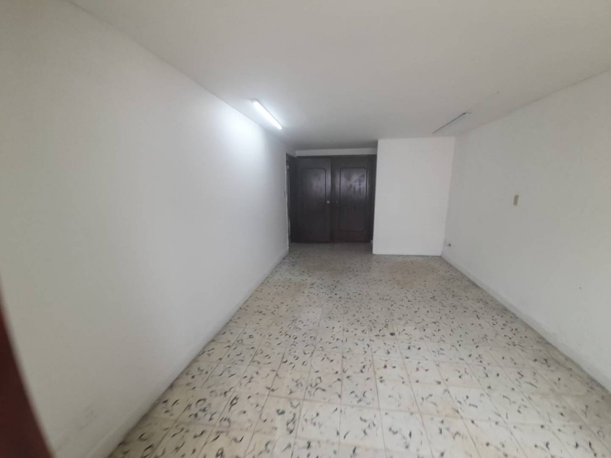 Casa en arriendo en Conquistadores, Medellín · foto 14 de 24