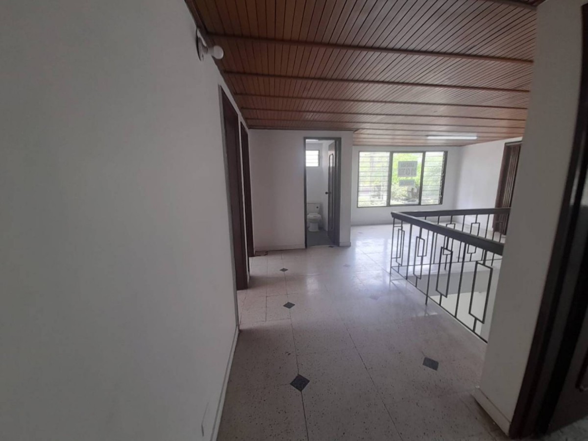 Casa en arriendo en Conquistadores, Medellín · foto 20 de 24
