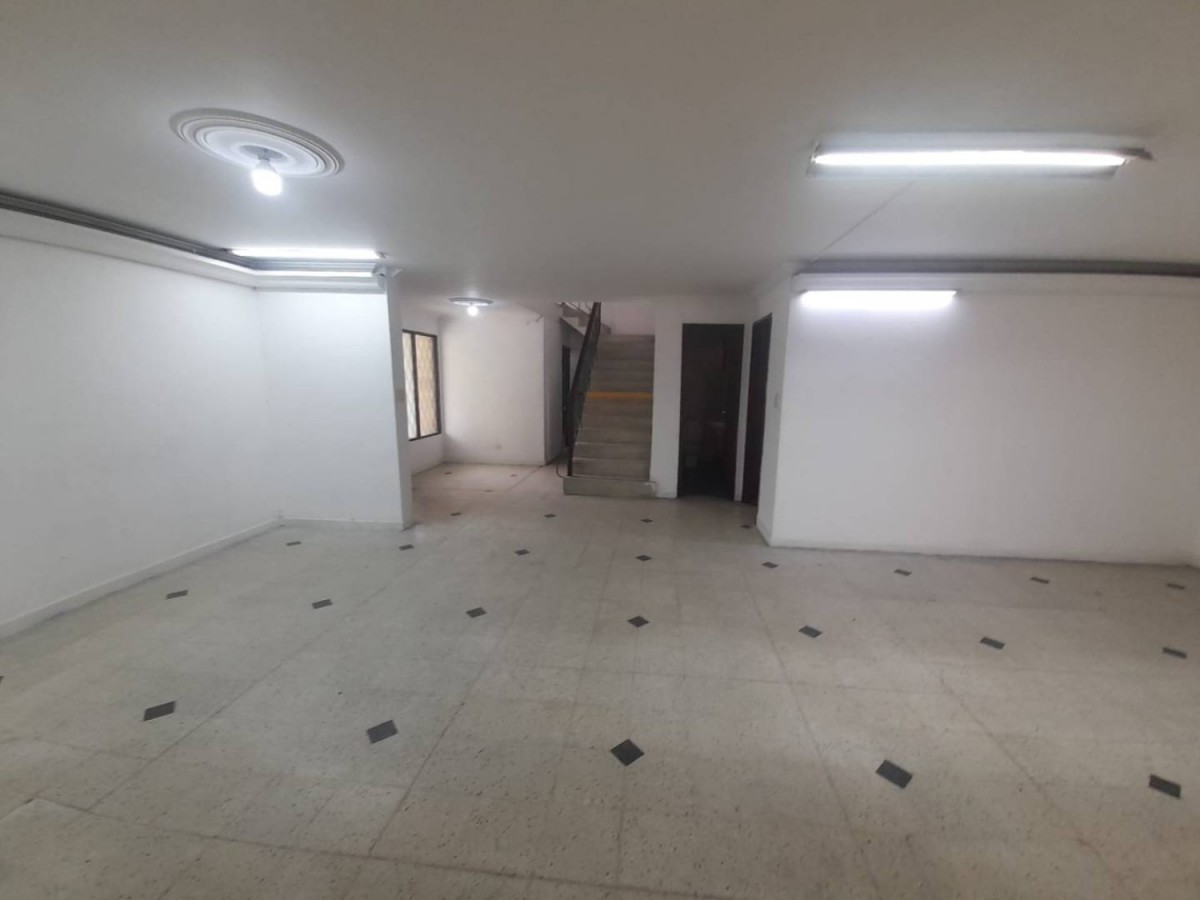Casa en arriendo en Conquistadores, Medellín · foto 22 de 24