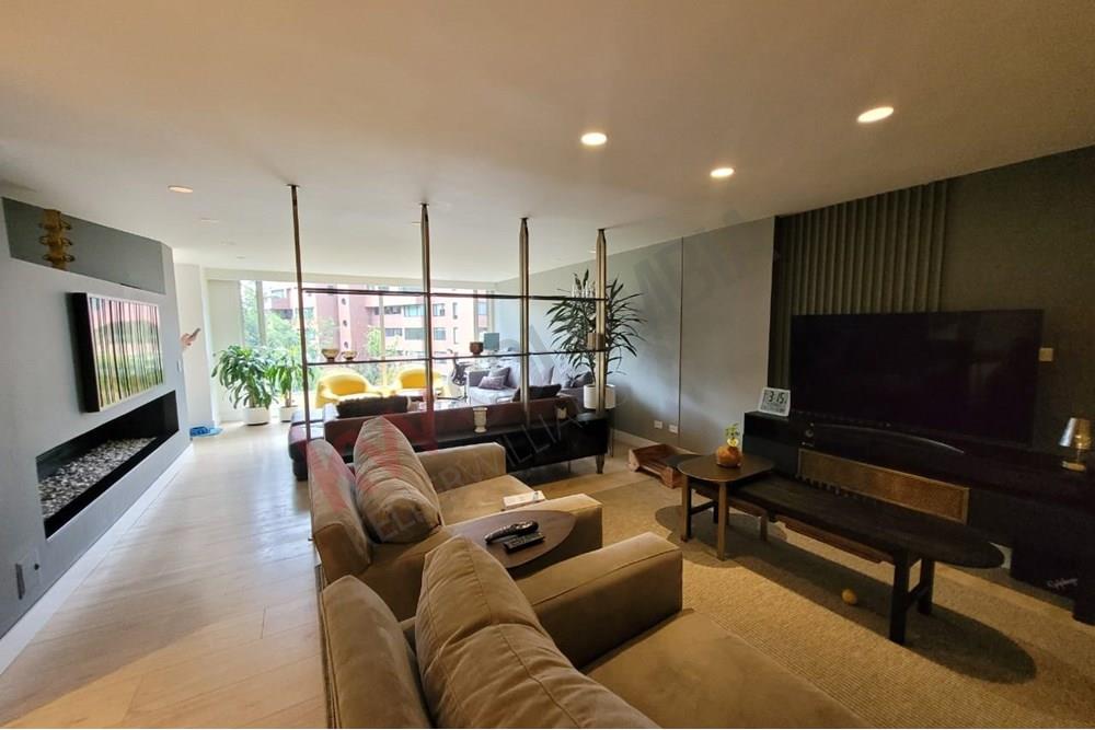 Apartamento en venta en Los Rosales, Bogotá · foto 5 de 23