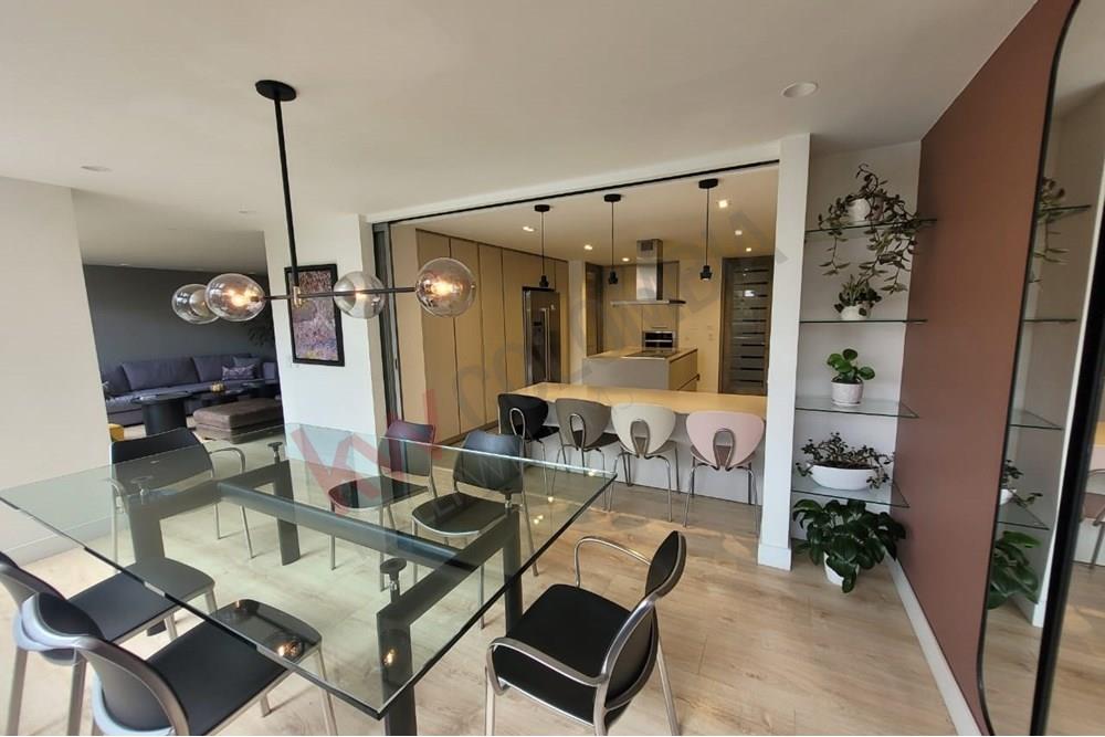 Apartamento en venta en Los Rosales, Bogotá · foto 6 de 23
