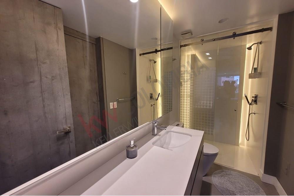 Apartamento en venta en Los Rosales, Bogotá · foto 14 de 23