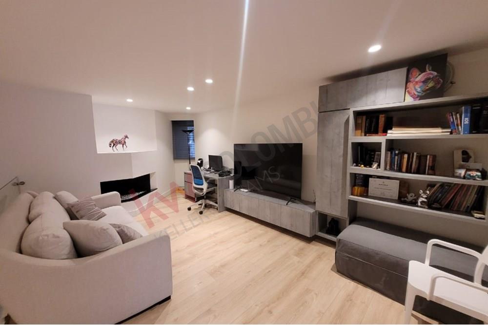 Apartamento en venta en Los Rosales, Bogotá · foto 20 de 23
