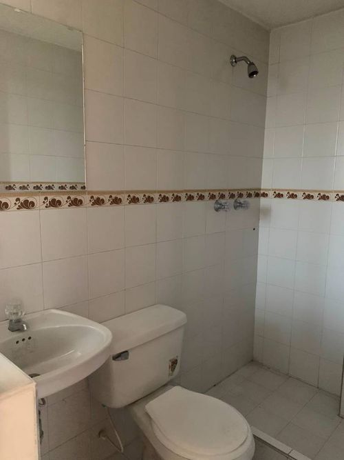 Apartamento de 3 alcobas en venta en Bosques De Mariana, Bogotá, 80 m² · foto 6 de 10