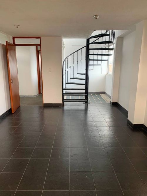 Apartamento de 3 alcobas en venta en Bosques De Mariana, Bogotá, 80 m² · foto 2 de 18