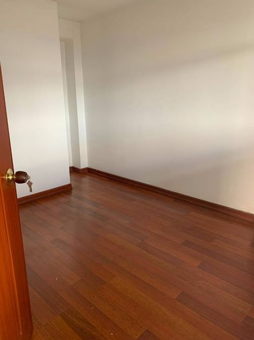 Apartamento de 3 alcobas en venta en Bosques De Mariana, Bogotá, 80 m² · foto 10 de 18