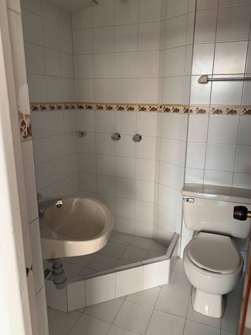 Apartamento de 3 alcobas en venta en Bosques De Mariana, Bogotá, 80 m² · foto 12 de 18