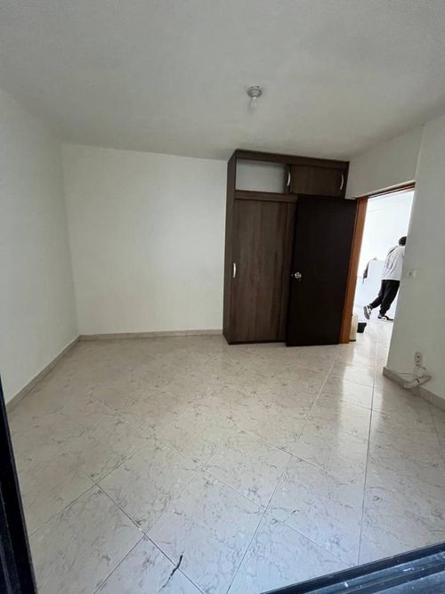 Casa de 3 alcobas en venta en Pedregal, Medellín, 77 m² · foto 2 de 17