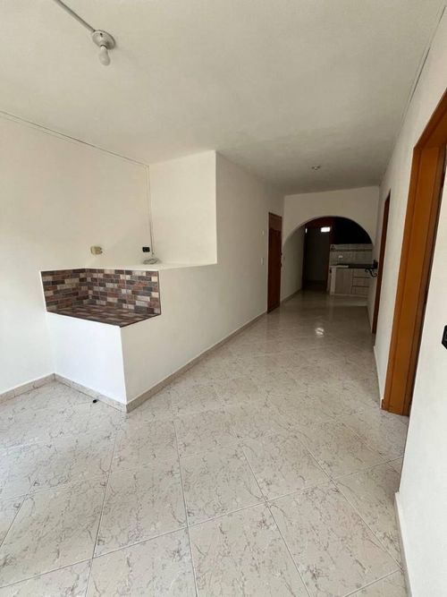 Casa de 3 alcobas en venta en Pedregal, Medellín, 77 m² · foto 4 de 17