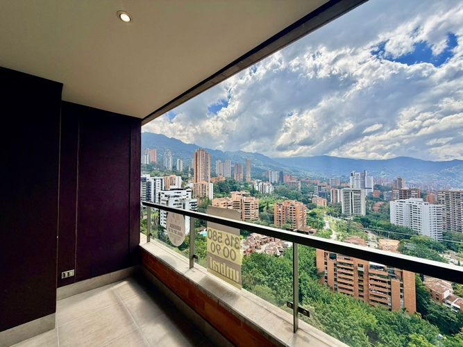 Apartamento de 1 alcoba en arriendo en Los Balsos, Medellín, 70 m² · foto 8 de 20