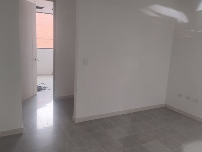 Consultorio en arriendo en Cuarta Brigada, Medellín, 30 m² · foto 7 de 13
