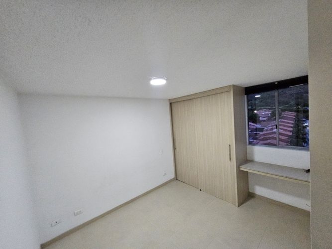Apartamento de 3 alcobas en arriendo en Molinares, Bello, 62 m² · foto 6 de 12