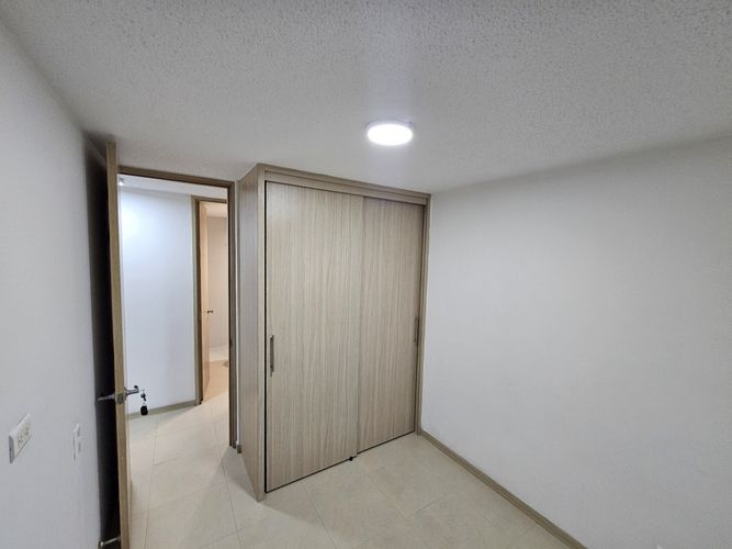 Apartamento de 3 alcobas en arriendo en Molinares, Bello, 62 m² · foto 10 de 12
