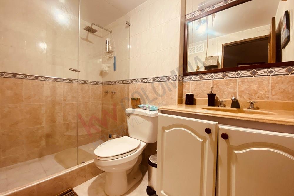Apartamento en venta en Santa Barbara, Bogotá · foto 14 de 24