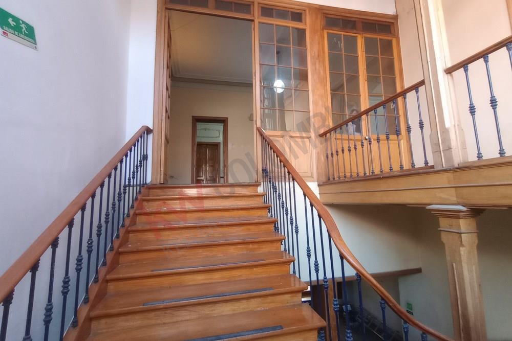 Casa en venta en La Candelaria, Bogotá · foto 3 de 24
