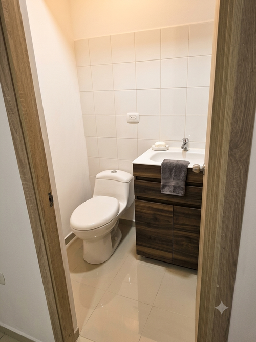 Apartamento de 3 alcobas en venta en Los Sauces V Etapa, Pereira, 121 m² · foto 4 de 7