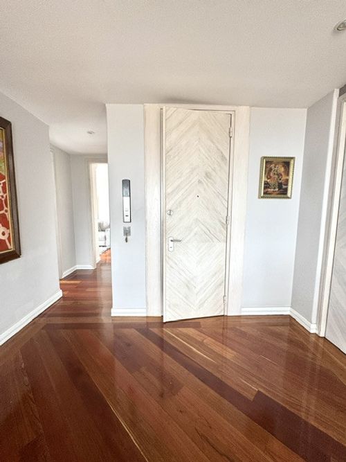 Apartamento de 3 alcobas en arriendo en Santa Barbara, Bogotá, 294 m² · foto 11 de 24