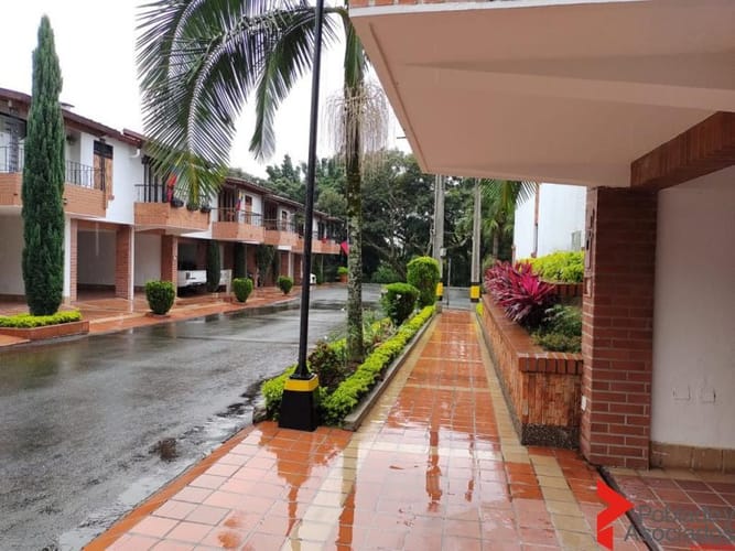 Casa de 3 alcobas en venta en Quintas Del Sol De La Mota, Medellín, 156 m² · foto 20 de 21