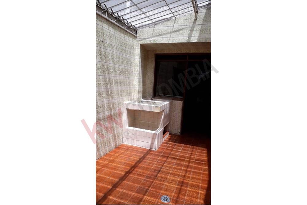 Casa en venta en Cedritos, Bogotá · foto 4 de 13