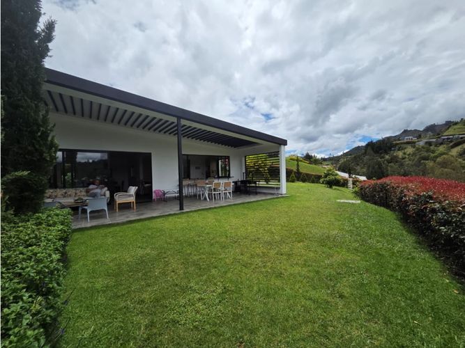 Finca en venta en El Retiro, 310 m² · foto 15 de 24