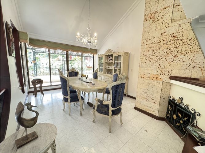 Casa de 4 alcobas en venta en Fundadores, Armenia, 280 m² · foto 3 de 13