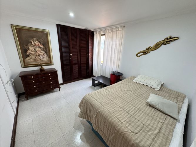 Casa de 4 alcobas en venta en Fundadores, Armenia, 280 m² · foto 11 de 13