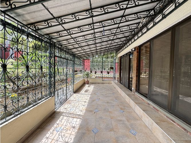 Casa de 4 alcobas en venta en Fundadores, Armenia, 280 m² · foto 13 de 13