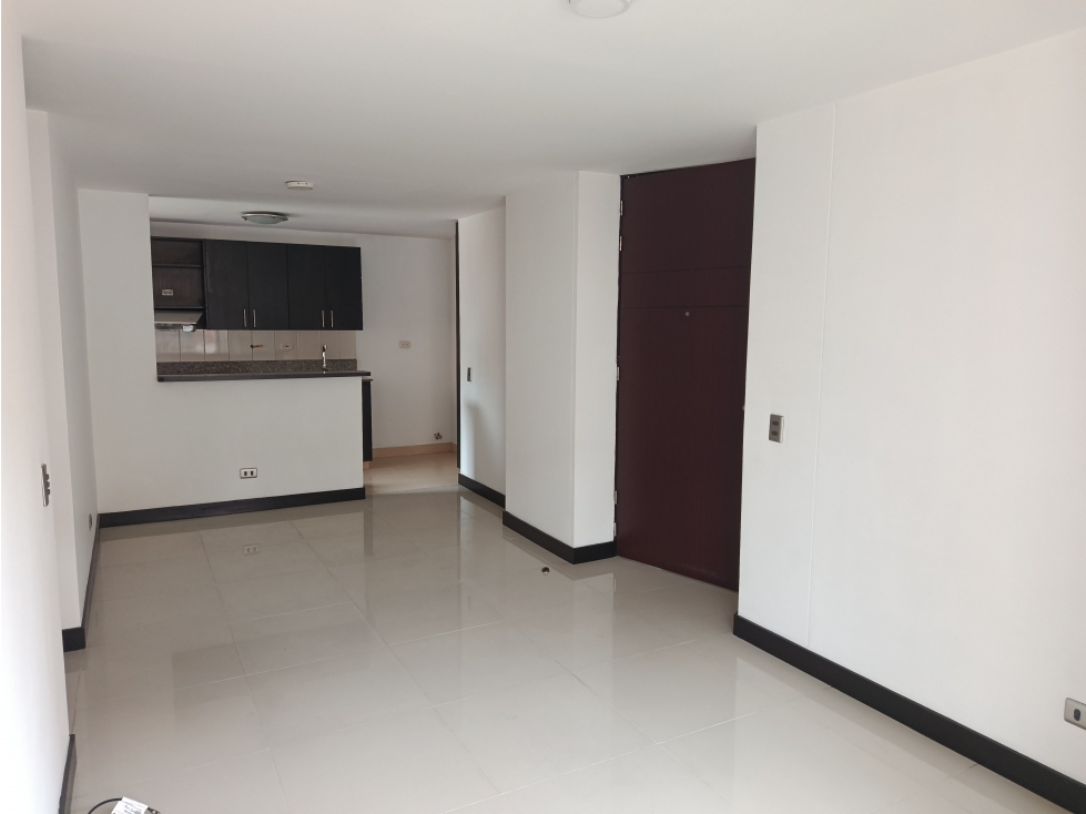 Apartamento en venta en Camino Verde, Envigado · foto 2 de 22