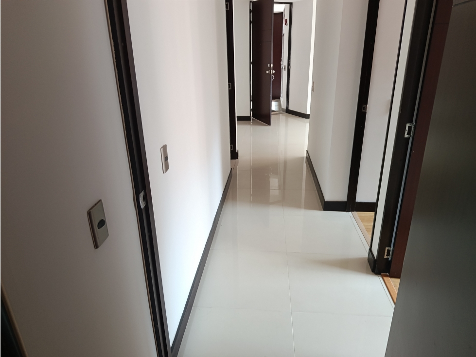 Apartamento en venta en Camino Verde, Envigado · foto 7 de 22