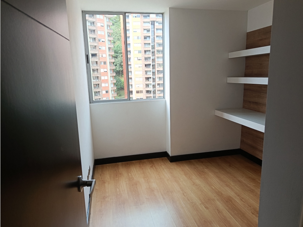 Apartamento en venta en Camino Verde, Envigado · foto 14 de 22