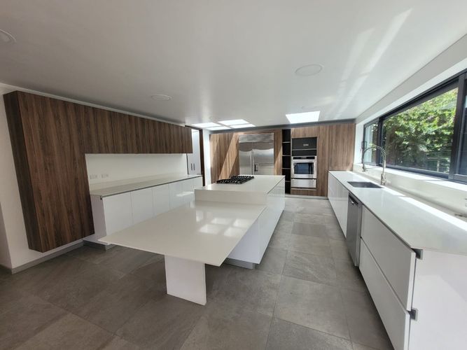 Apartamento de 4 alcobas en venta en El Seminario, Bogotá, 510 m² · foto 2 de 23