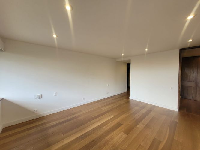 Apartamento de 4 alcobas en venta en El Seminario, Bogotá, 510 m² · foto 17 de 23